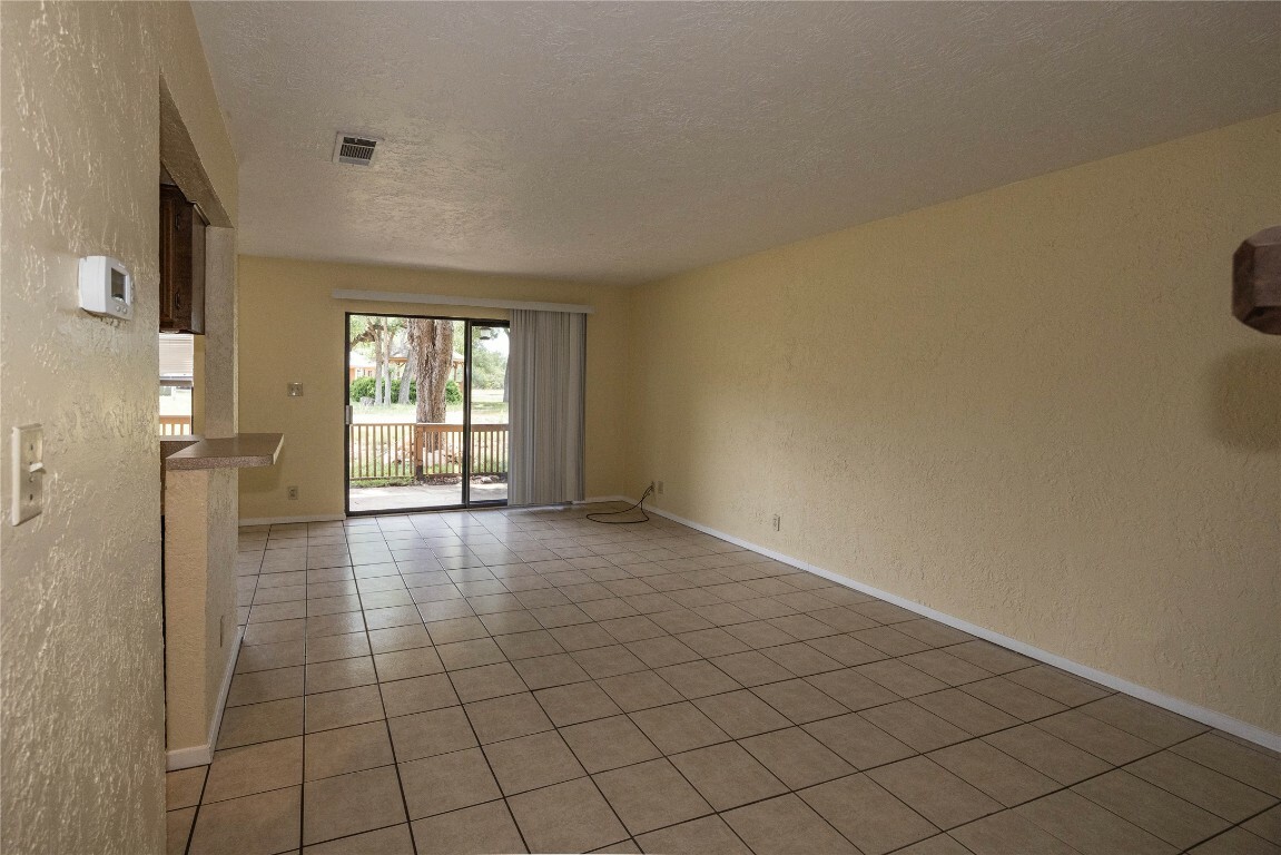 Property Photo: 15 Cypress Fairway Village TX 78676