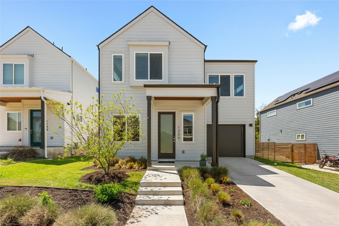 1200 Sarabeth Way  Austin TX 78721 photo