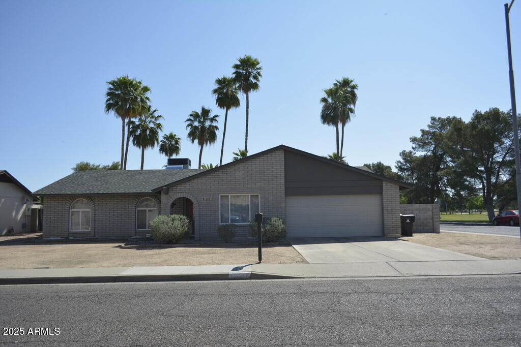 Property Photo: 12601 N 34th Street AZ 85032