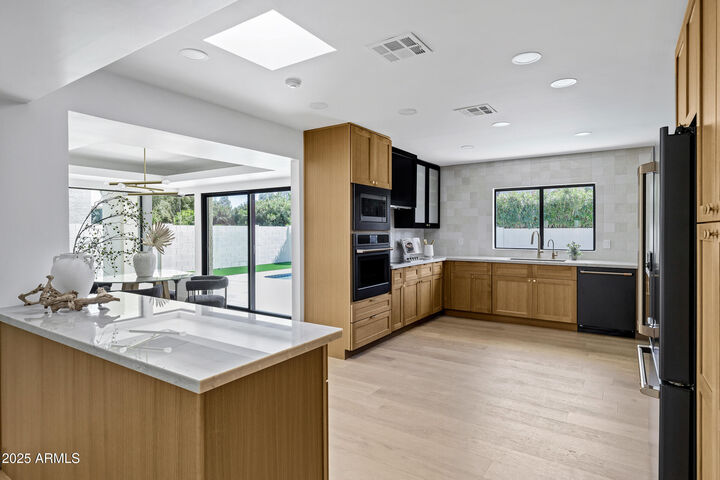 Property Photo:  8019 E Del Timbre Drive  AZ 85258 