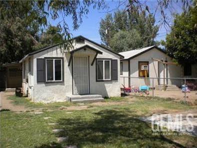 Property Photo: 305 Wistaria Street CA 93308