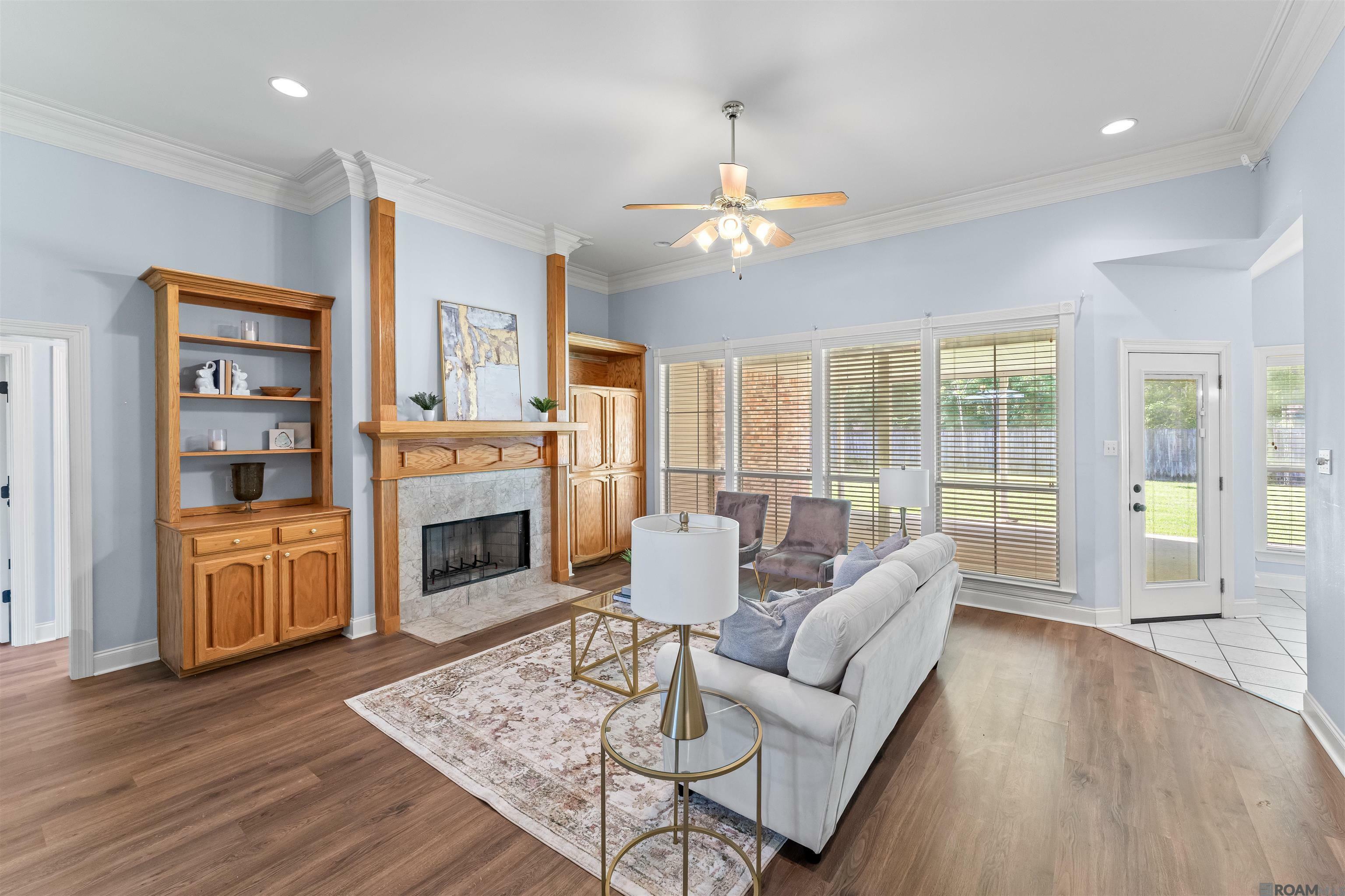 Property Photo: 9670 Victory Ln LA 70726