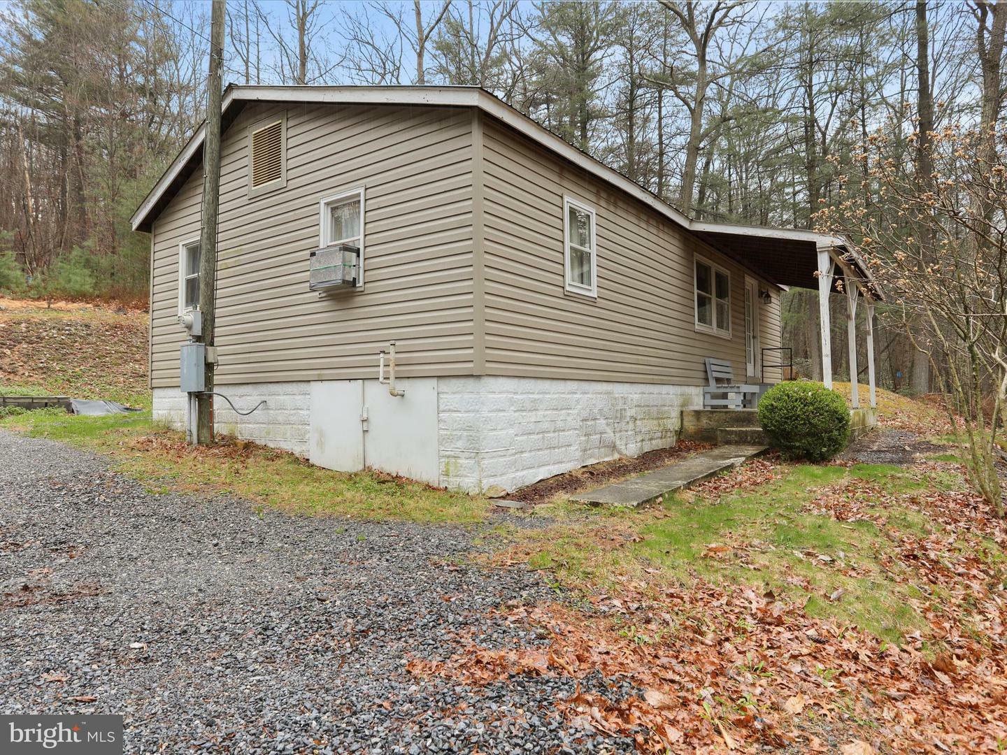 Property Photo: 3015 Stillhouse Hollow Road PA 17257