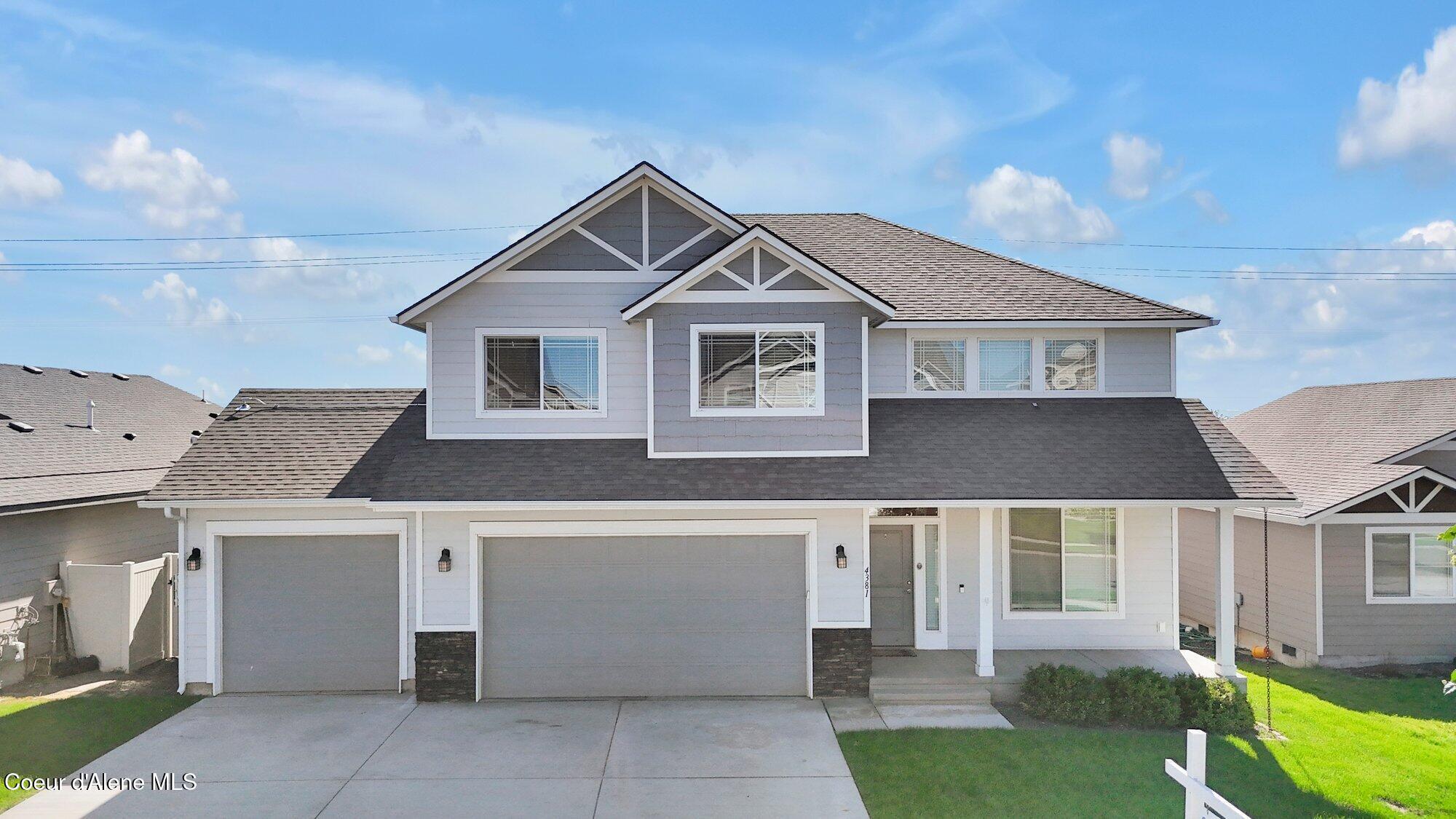 4381 N Shelburne Loop  Post Falls ID 83854 photo