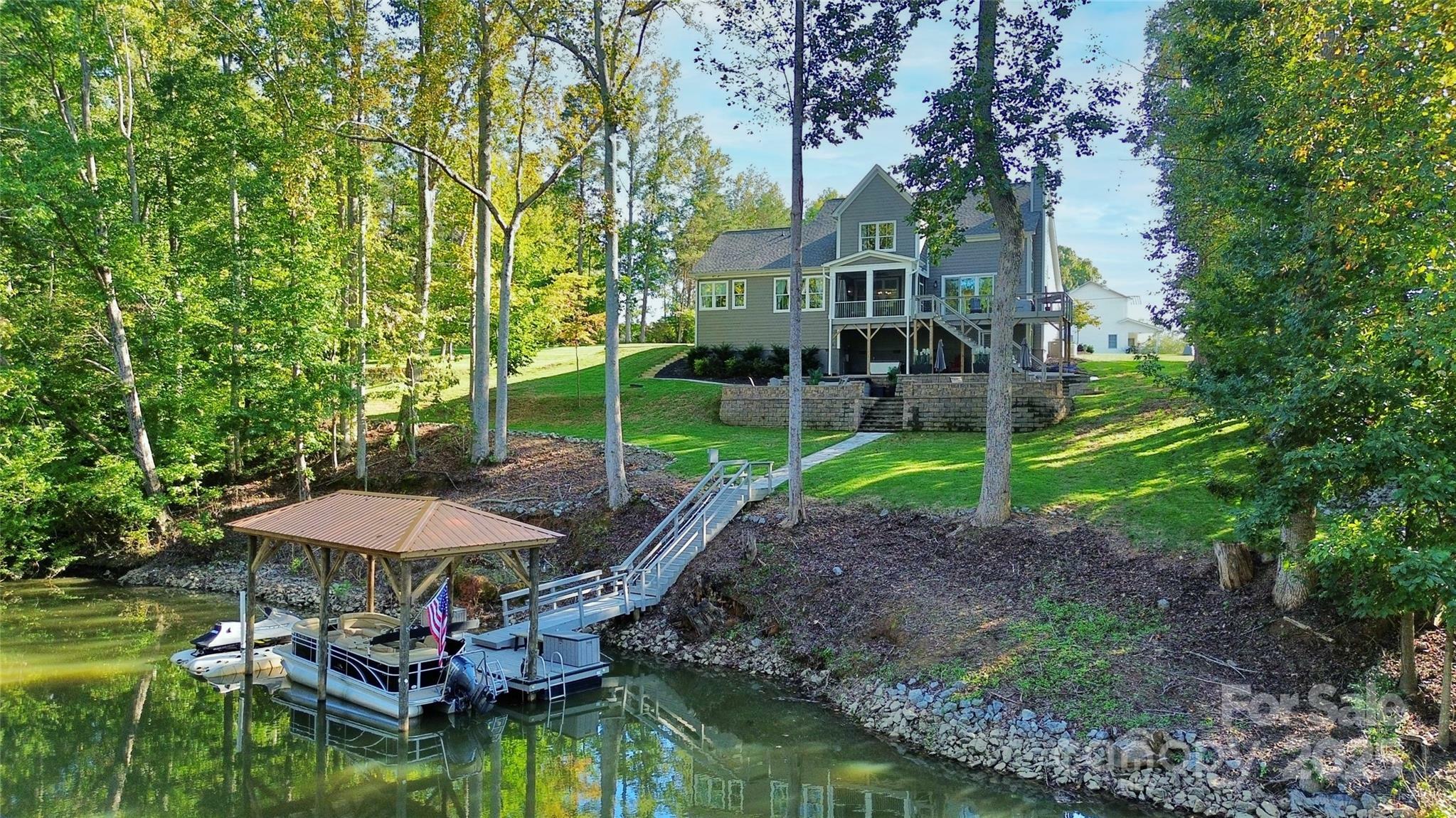 3915 Chevlot Hills Road  Sherrills Ford NC 28673 photo