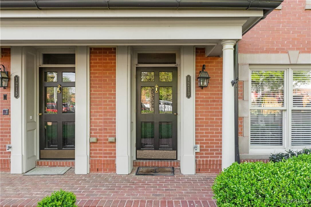 Property Photo:  1213 Byrd Avenue  VA 23226 