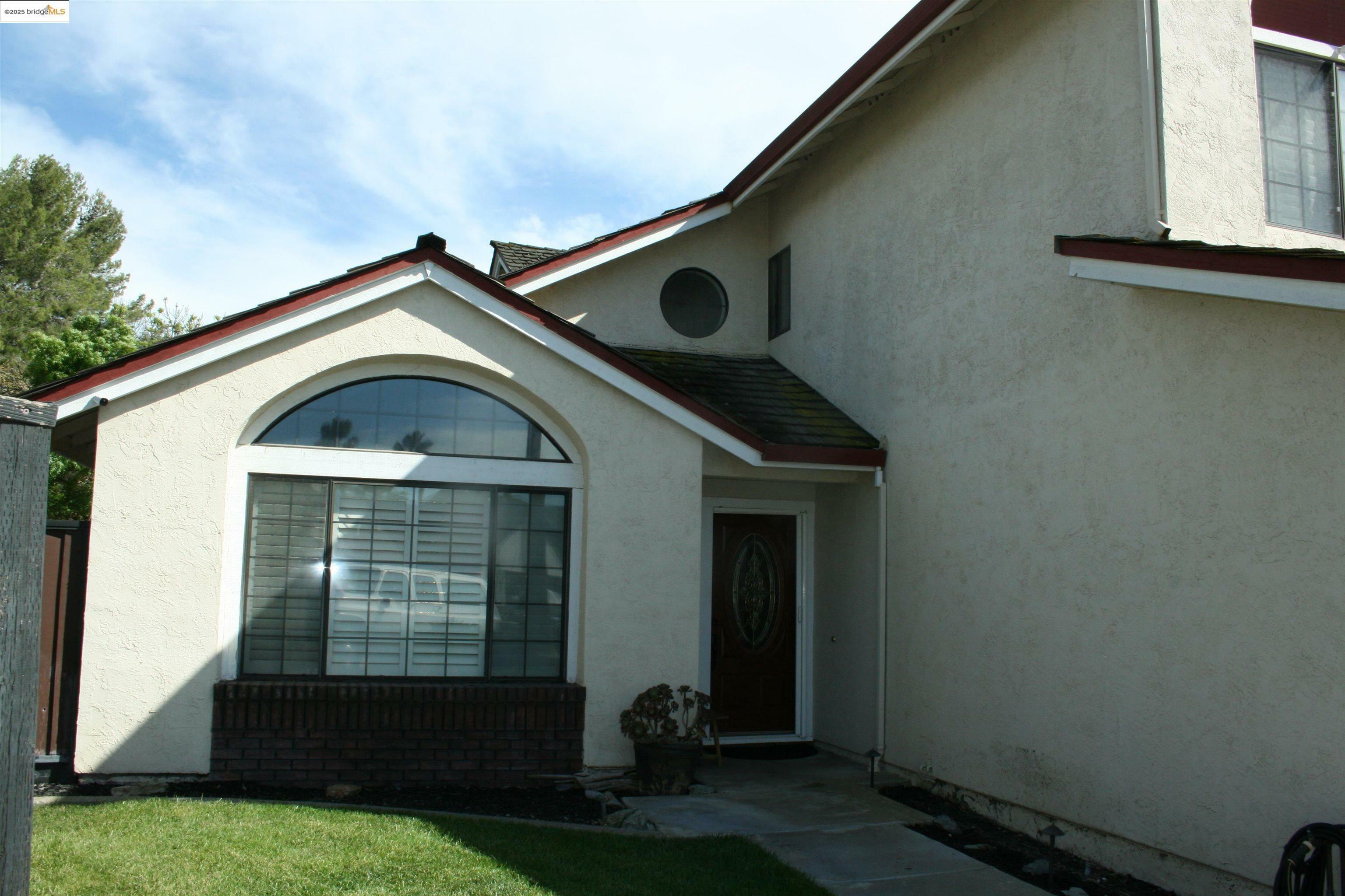 Property Photo: 2070 Largo Ct CA 94505