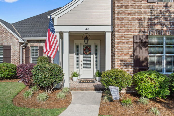 Property Photo: 32 Derby Downs Circle FL 32578
