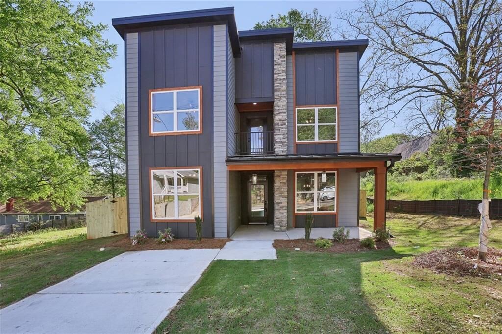 Property Photo:  1002 Coleman Street SW  GA 30310 