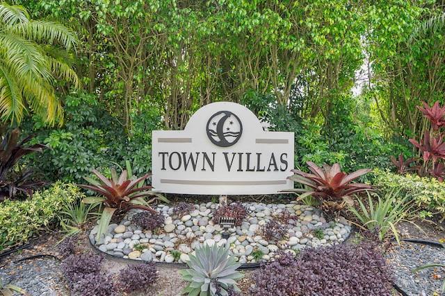 Property Photo:  18771 Stewart Cir 3  FL 33496 