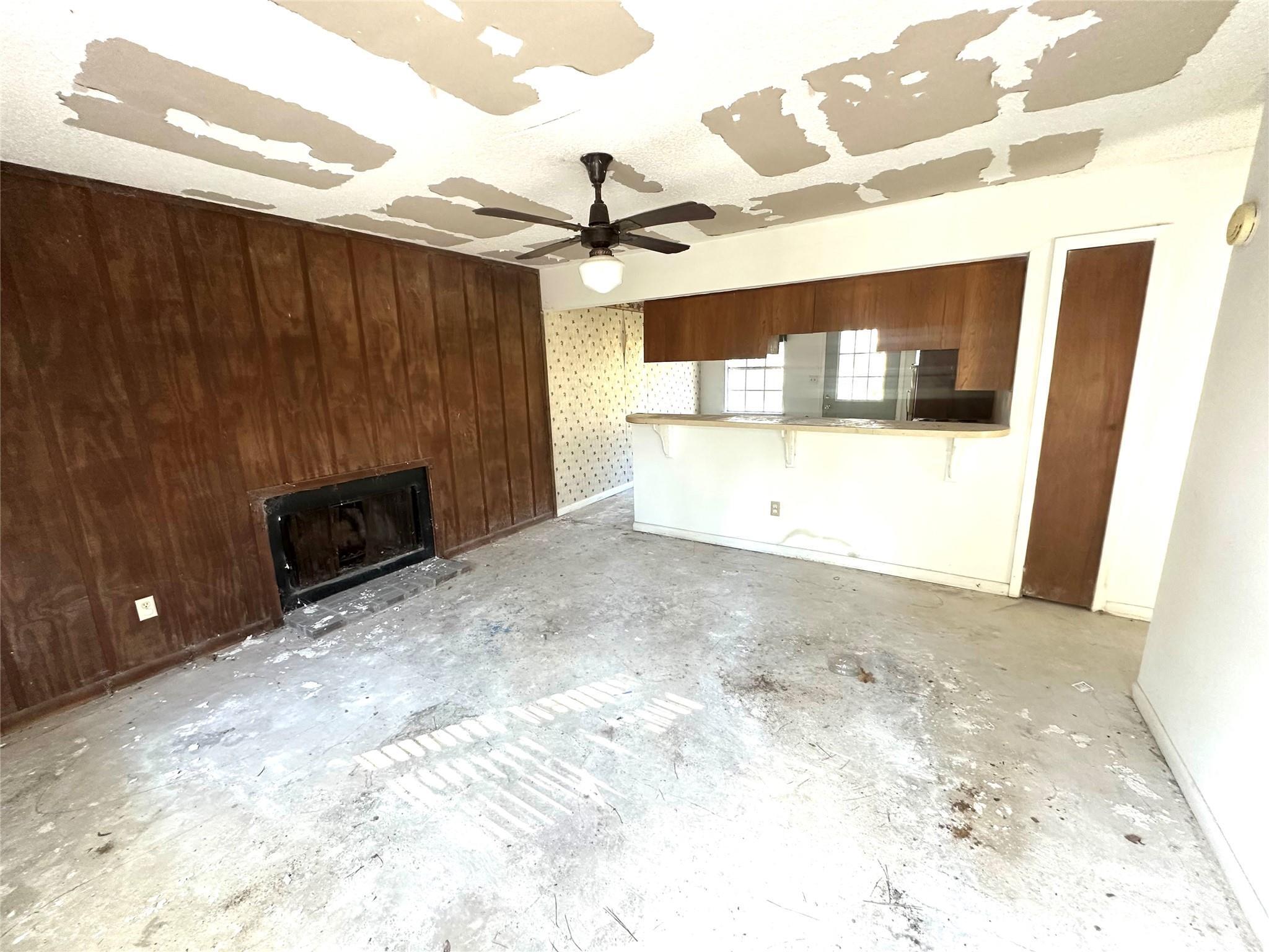 Property Photo: 28636 Rantoul Street TX 77320