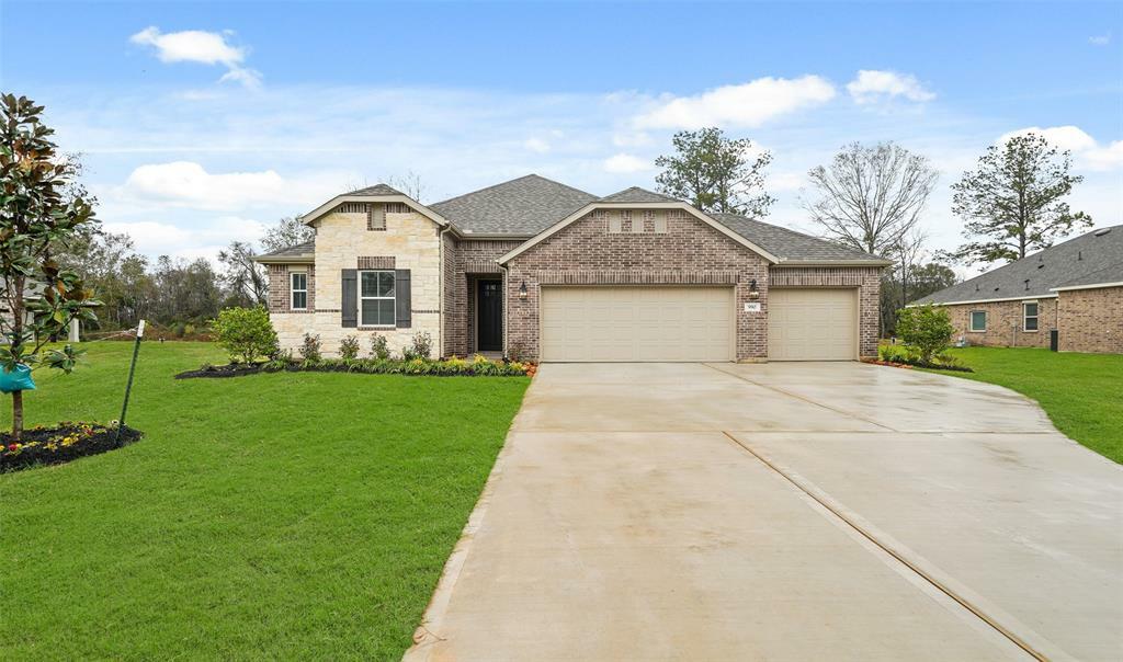 Property Photo: 990 Tarkington Timbers Drive TX 77327
