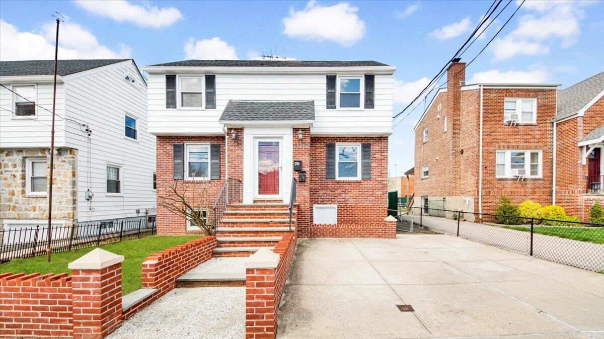 Property Photo: 47 Aqueduct Avenue NY 10704