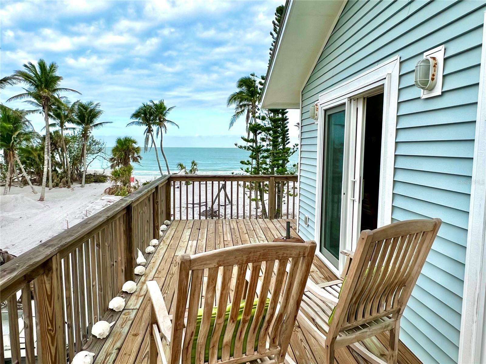 Property Photo: 8714 King Street FL 33946