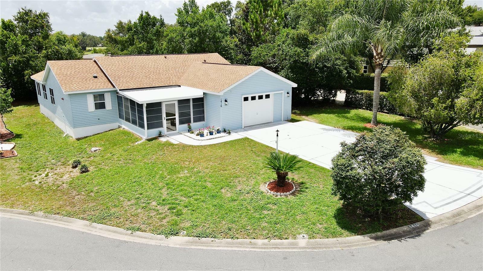 Property Photo: 1416 Lindsey Lane FL 32159