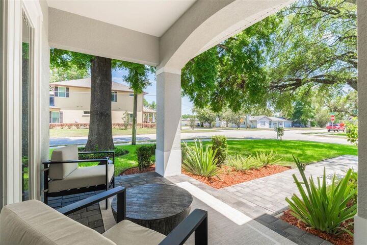 Property Photo: 1821 Simonton Avenue FL 32806
