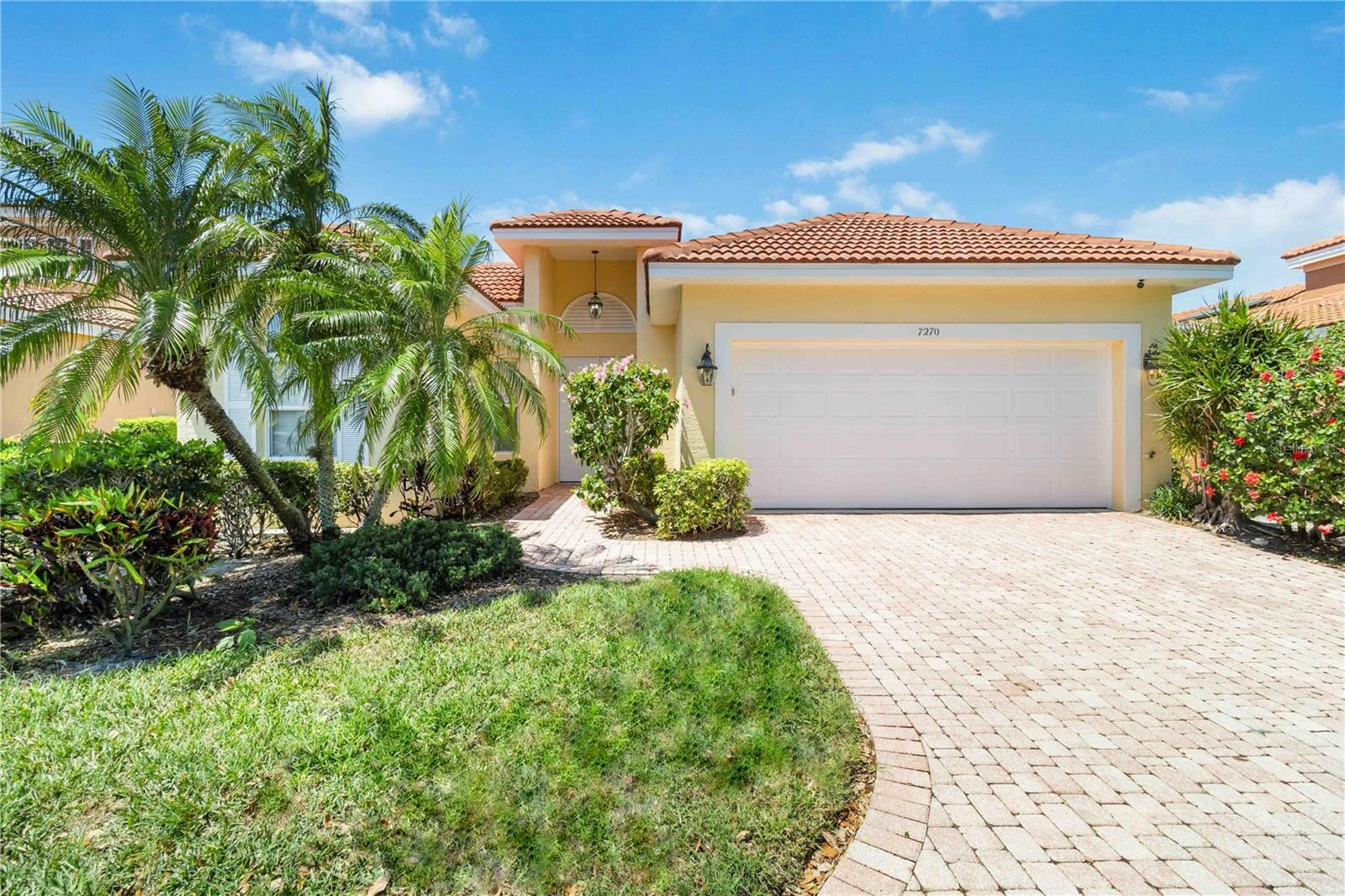 7270 Alicante Drive 3  Sarasota FL 34238 photo