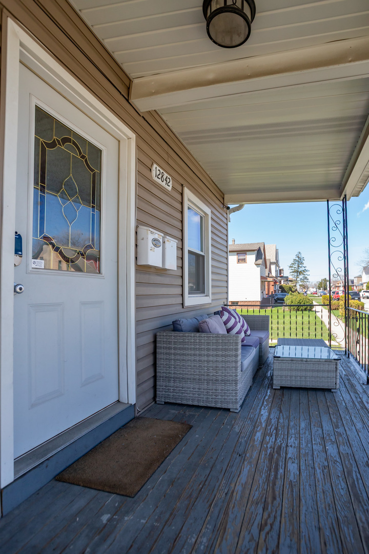 Property Photo: 12842 Winchester Avenue IL 60406
