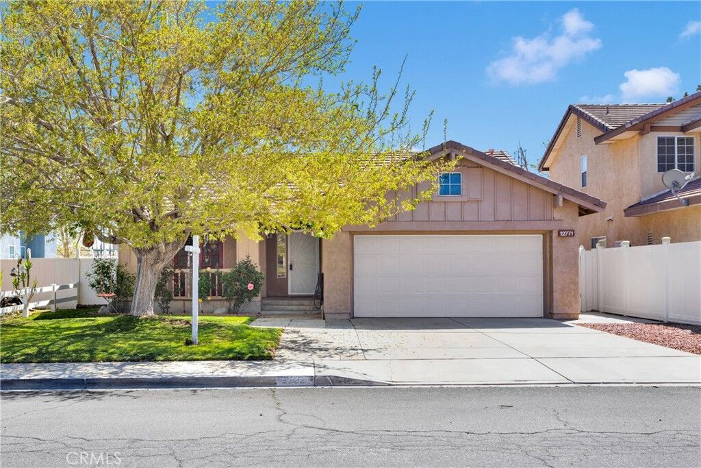 Property Photo:  12771 Gifford Way  CA 92392 