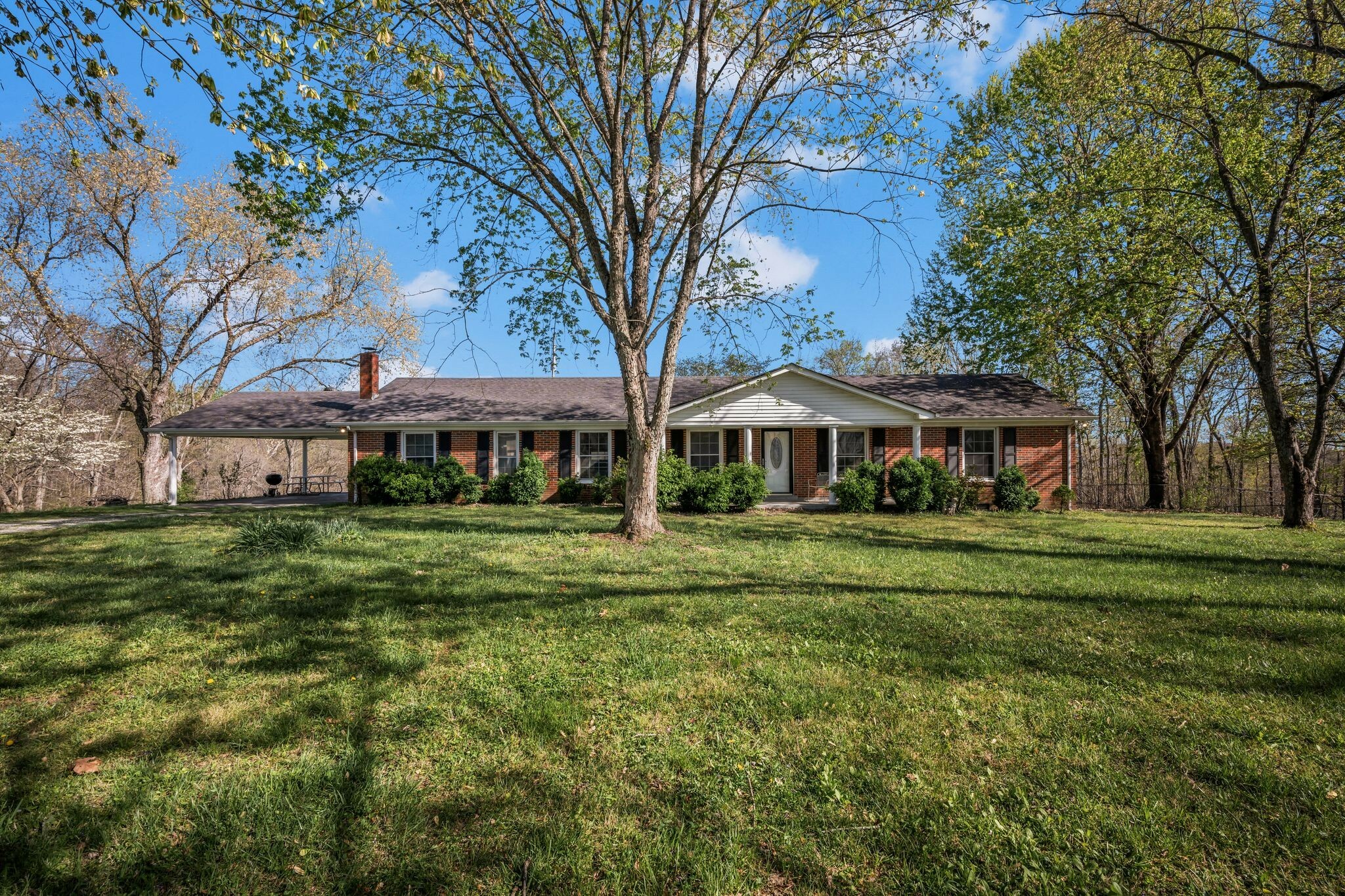 Property Photo: 1175 Batson Mill Rd TN 37036