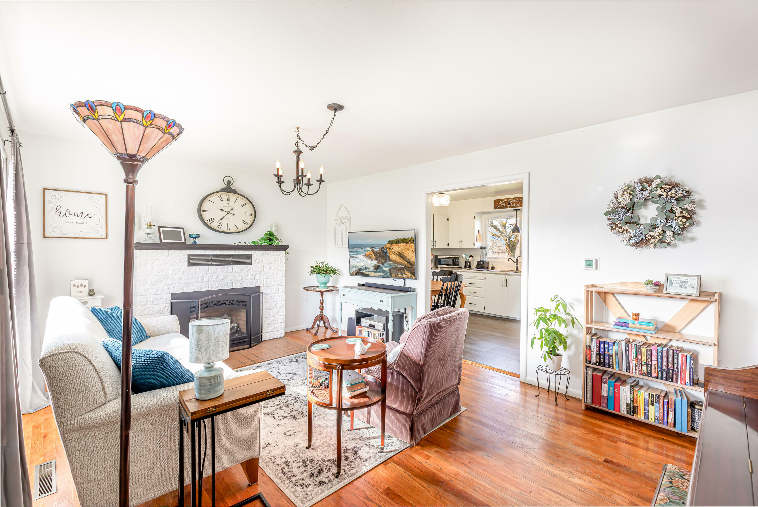 Property Photo: 114 Crestview Dr WA 99114