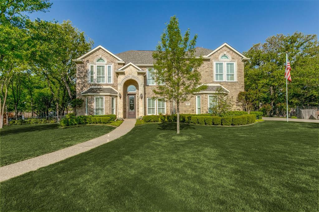 Property Photo:  3603 Sussex Court  TX 76210 