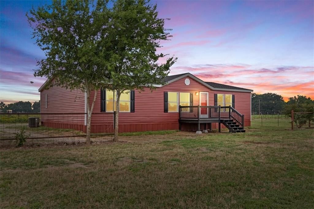 Property Photo: 1022 Fm 1246 TX 76687