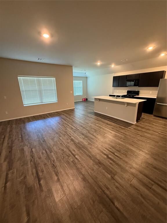 Property Photo: 1009 NE 3rd Street OK 74059