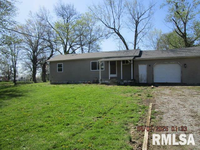 Property Photo: 317 E North Street IL 62853