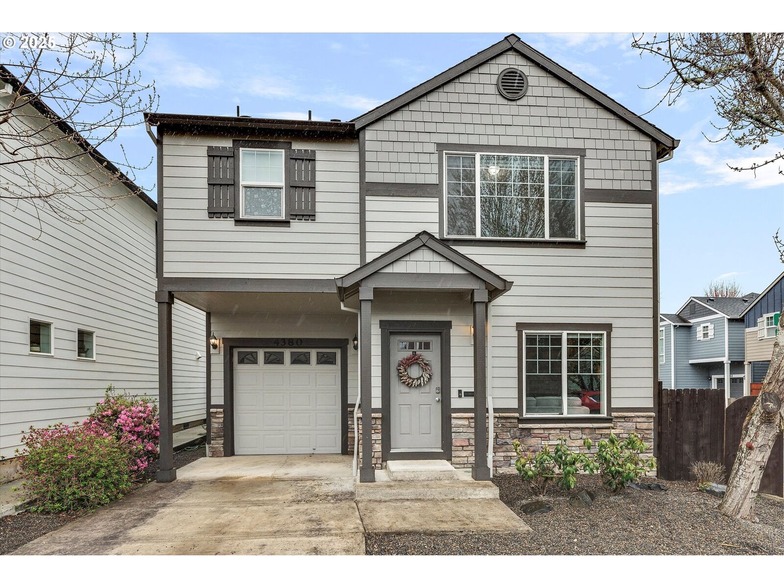 Property Photo:  4380 SW 183rd Ter  OR 97078 