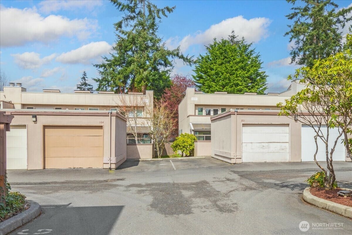 Property Photo: 8227 212th Street SW 203 WA 98026