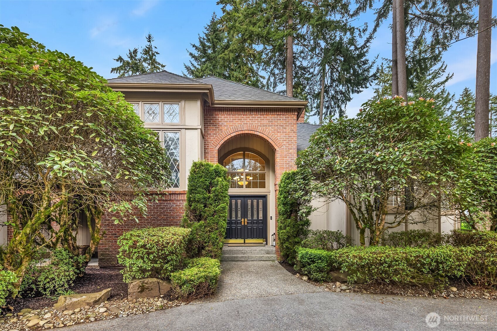 Property Photo: 13408 157th Avenue NE WA 98052