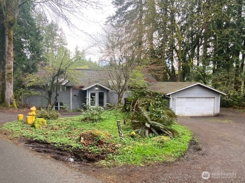 Property Photo: 26050 SE 18th Place WA 98075