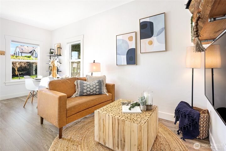 Property Photo: 1809 22nd Street WA 98201