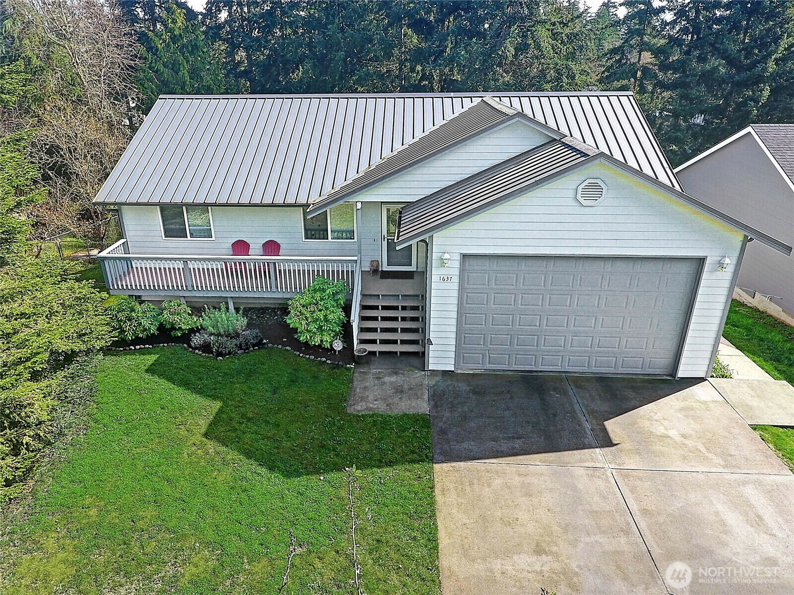 1637  Poplar Lane  Camano Island WA 98282 photo