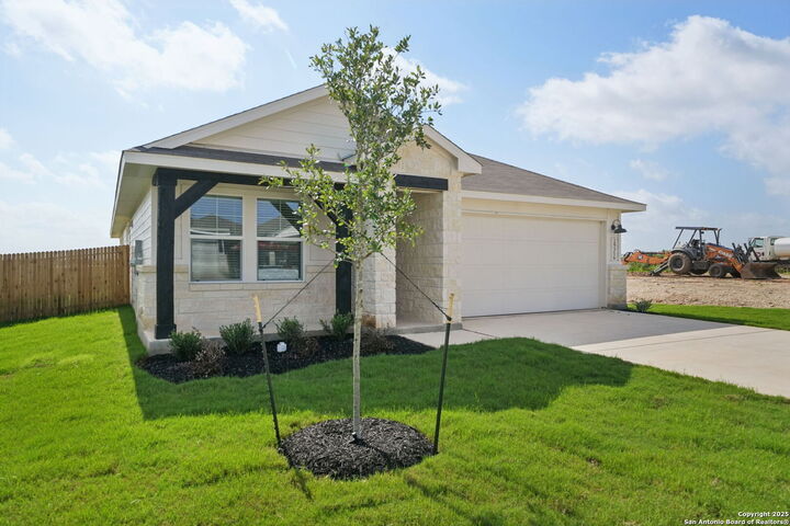 Property Photo: 29316 Clanton Pass TX 78260