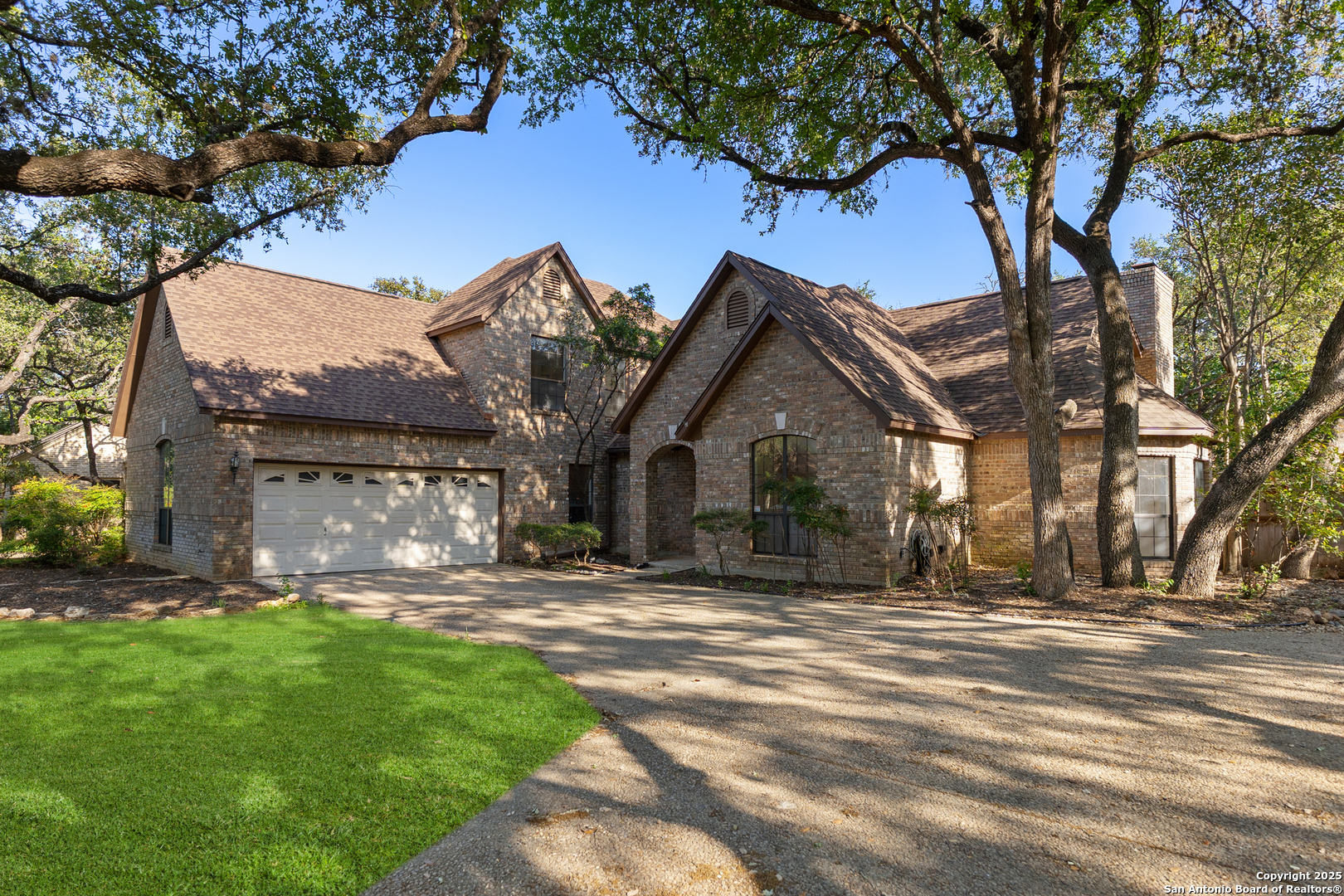 Property Photo: 1718 Fawn Crst TX 78248