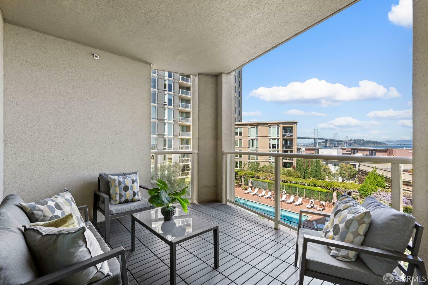Property Photo: 88 King Street 605 CA 94107