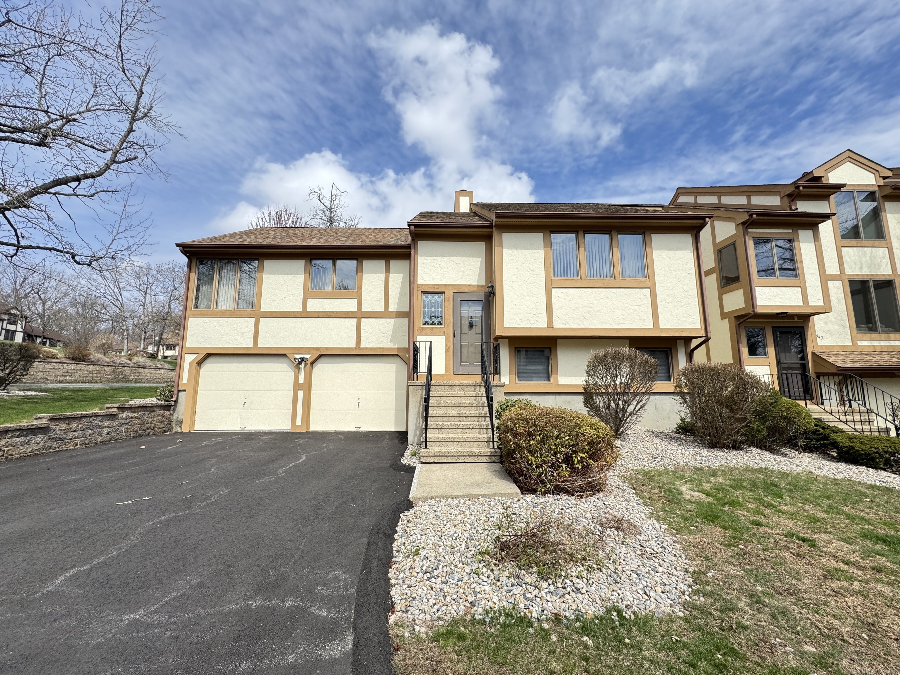 690 Forest Road 541  West Haven CT 06516 photo
