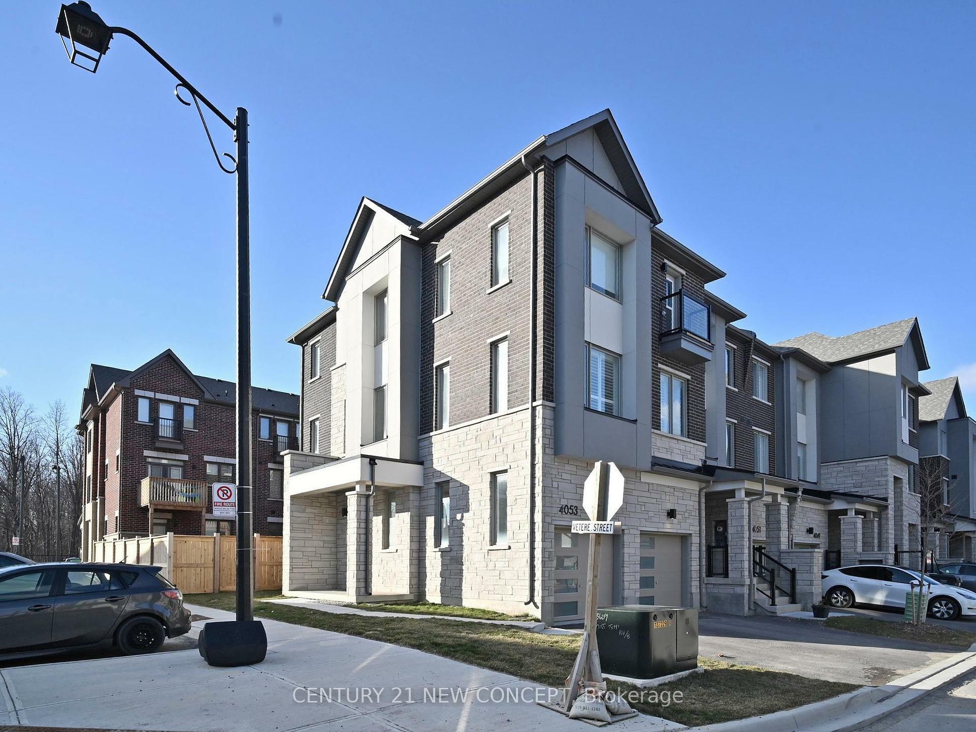 Property Photo: 4053 Saida Street ON L5M 2S8