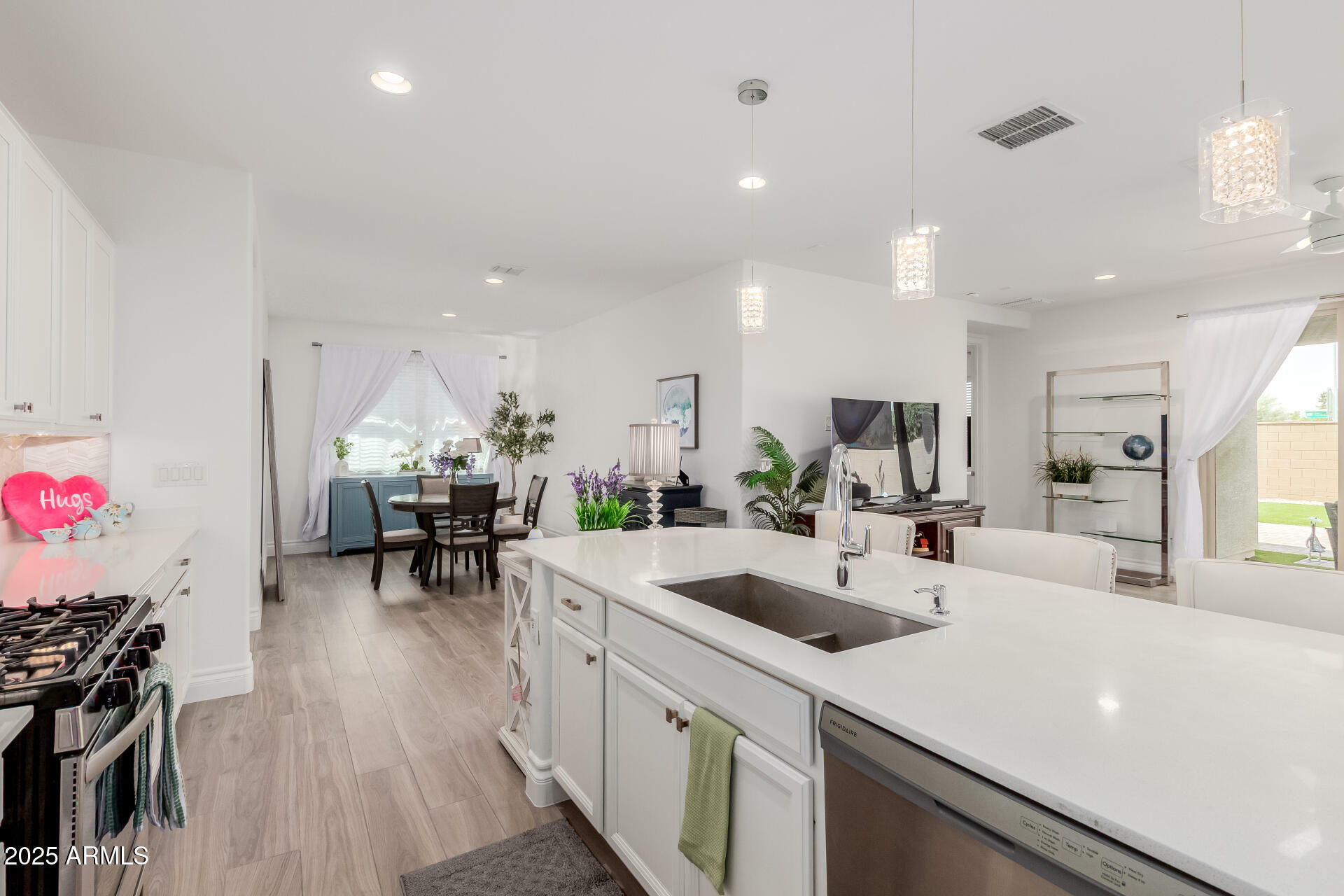 5922 S Arizona Place  Chandler AZ 85249 photo