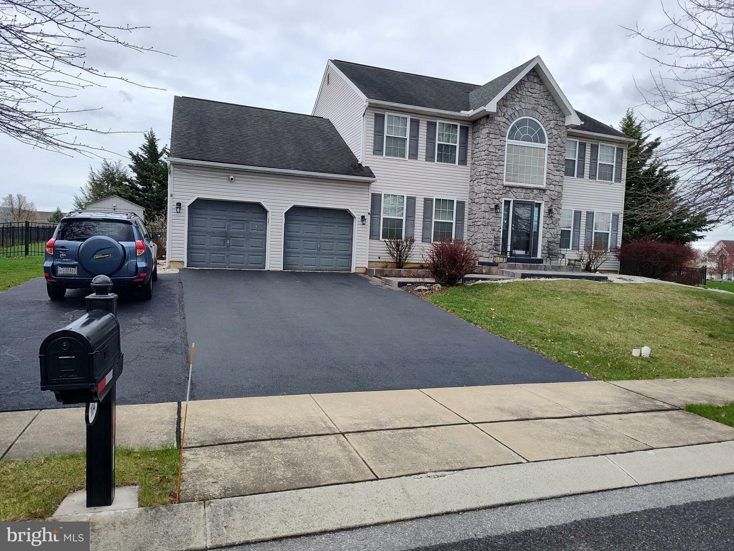 Property Photo: 104 Prescott Road PA 19510