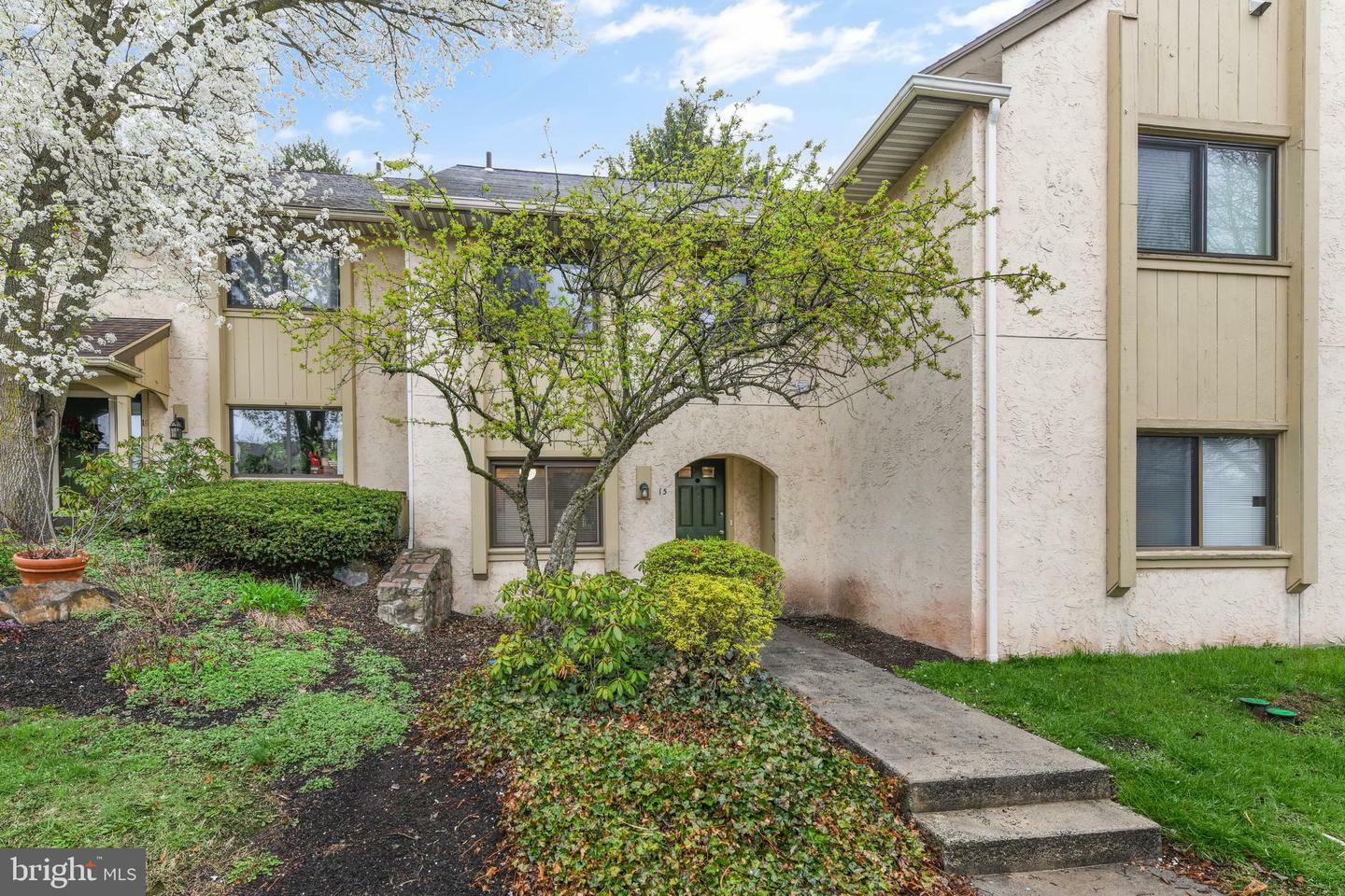 Property Photo: 15 Muirfield Drive PA 19607