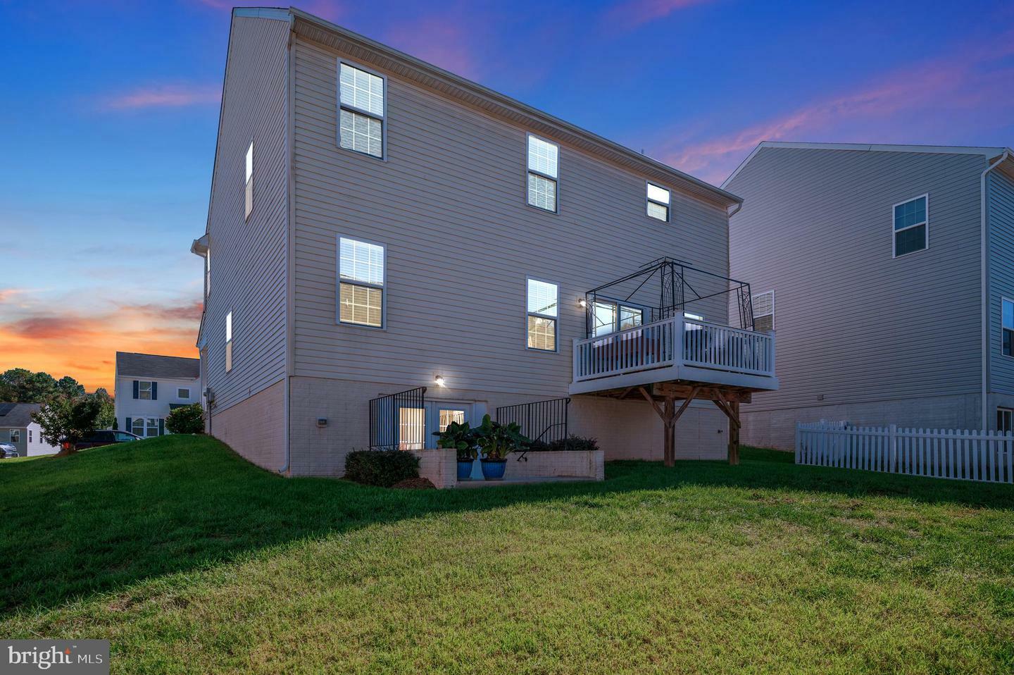 Property Photo: 5809 Spruce Valley Drive VA 22407