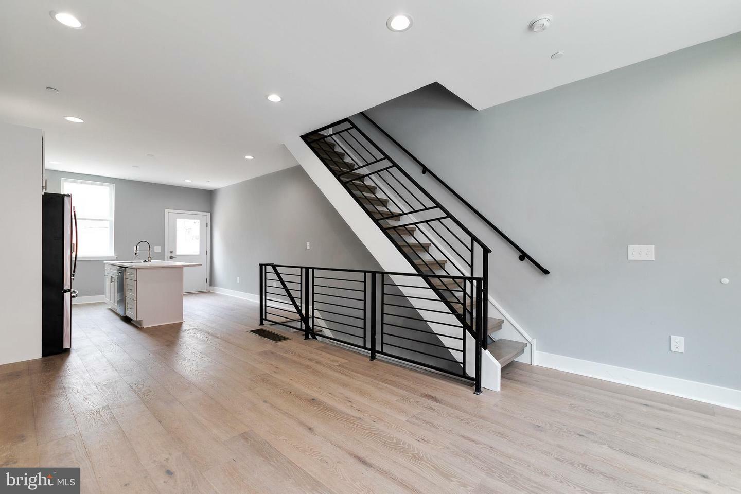 Property Photo: 2240 N Waterloo Street PA 19133