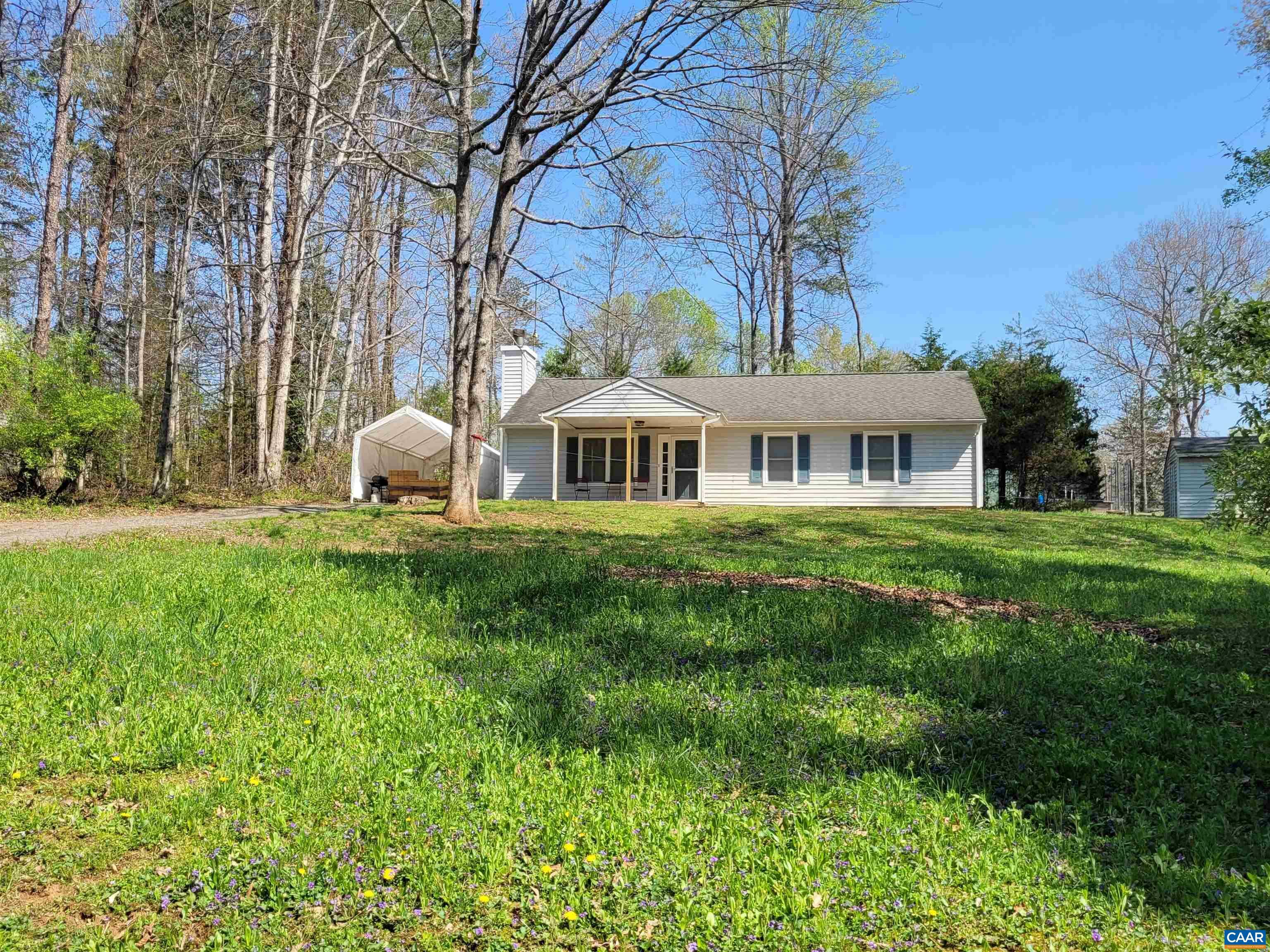 Property Photo: 40 Marigold Rd VA 22968