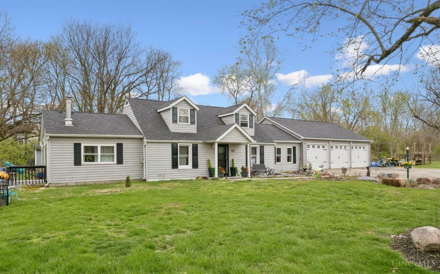 Property Photo: 670 Davis Lane OH 45040