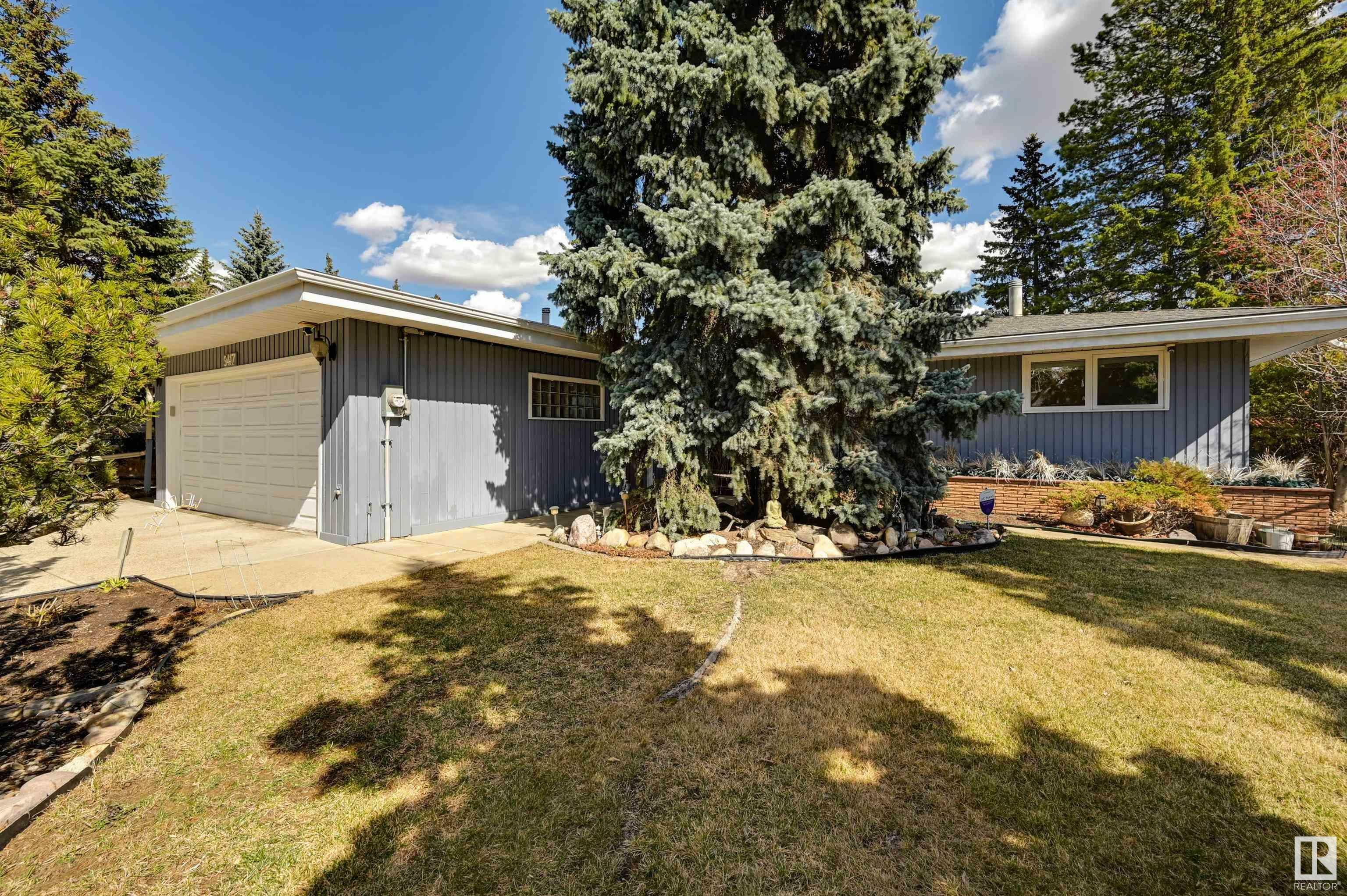 Property Photo: 9417 142 Street NW AB T5R 0N2