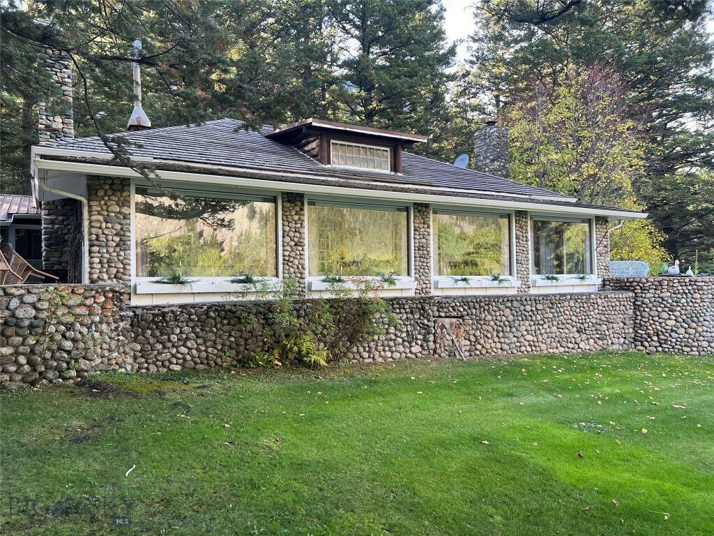 Property Photo: 14 Whispering Pines MT 59052