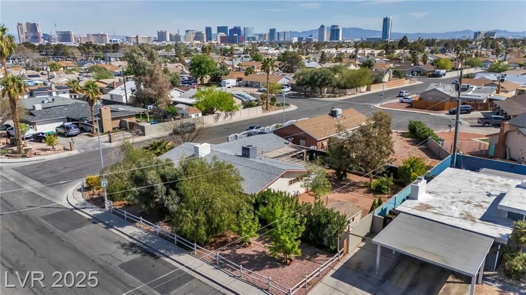 Property Photo: 5135 Via De Palma Drive NV 89146